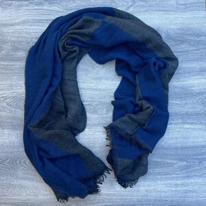 Scarf / Shawl, grey/blue